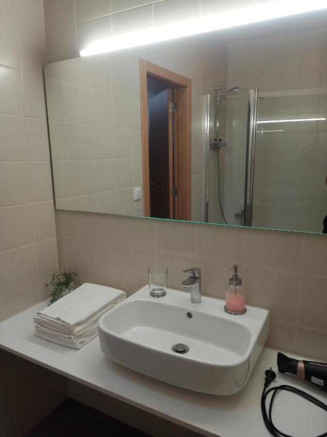 Glamour Guest House Viana do Castelo Exteriör bild